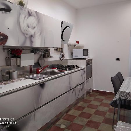 Appartamento Via Filippini Reggio di Calabria Exteriör bild