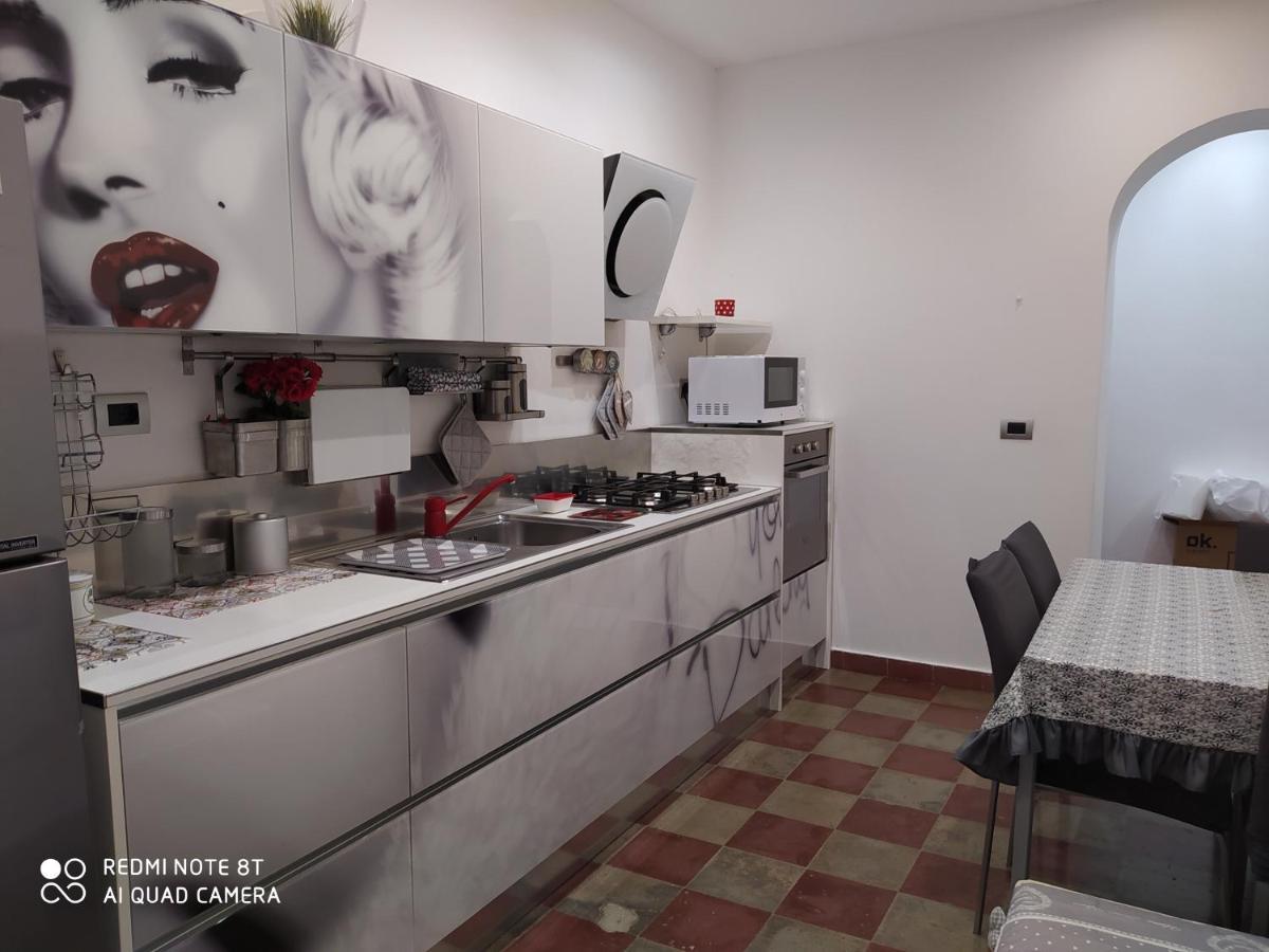 Appartamento Via Filippini Reggio di Calabria Exteriör bild