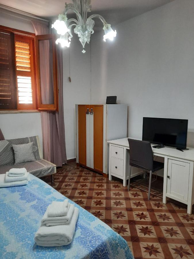 Appartamento Via Filippini Reggio di Calabria Exteriör bild